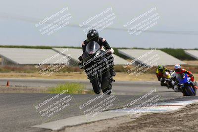 media/May-26-2025-Lets Ride (Mon) [[3bf1de1d65]]/B Group/1220pm (Wheelie Bump)/